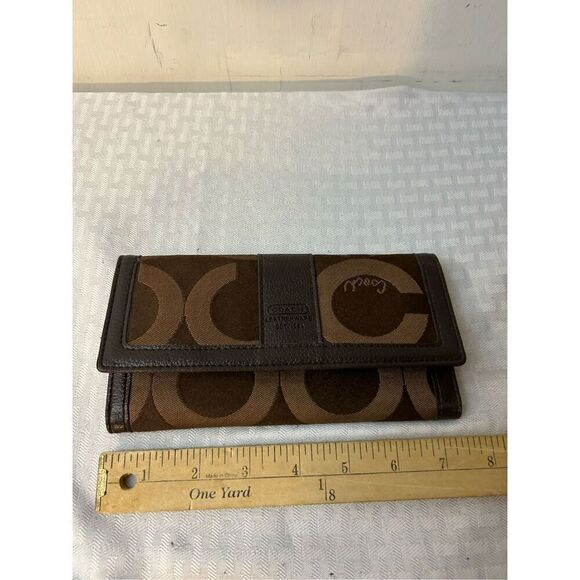 Coach wallet (snap missing) faux leather trifold brown signature 7.5"x4" - Picture 8 of 9